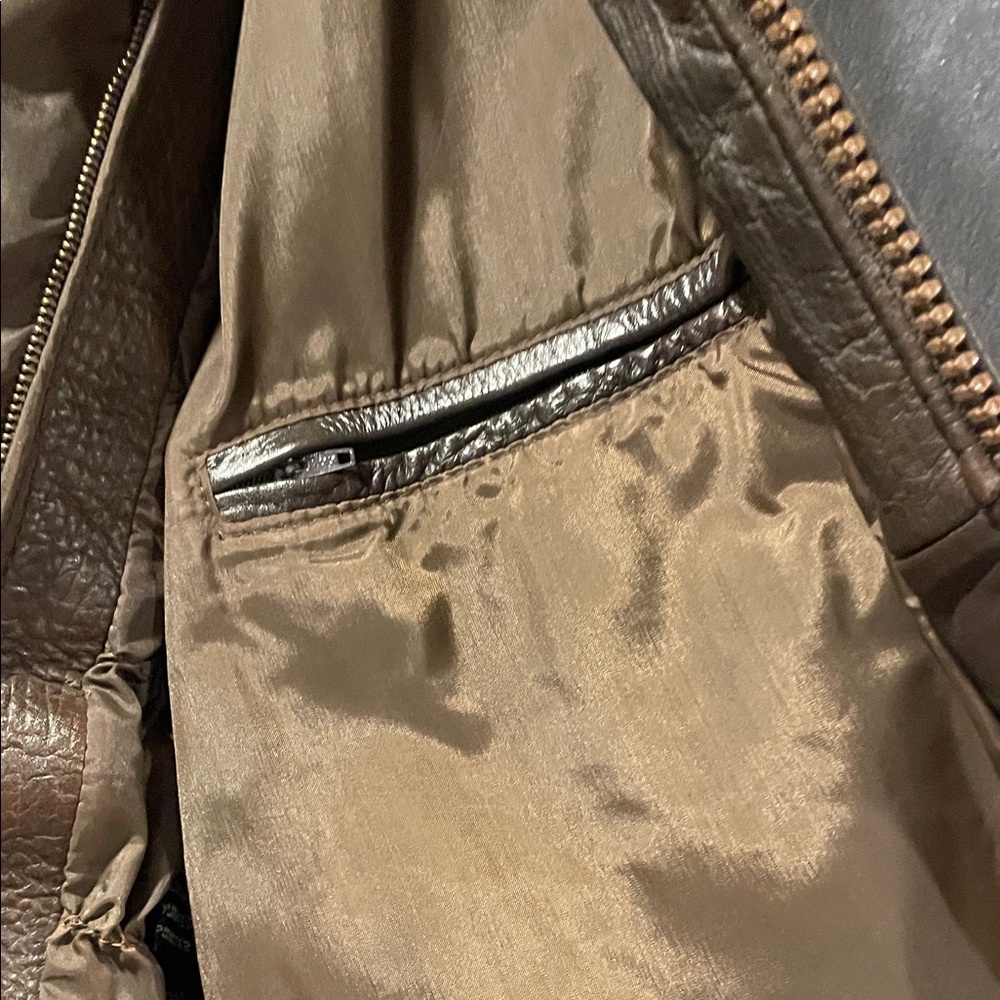 Vintage Leather Moto Jacket | Classic Biker Style Zip Front | Retro Streetwear - Picture 10 of 16